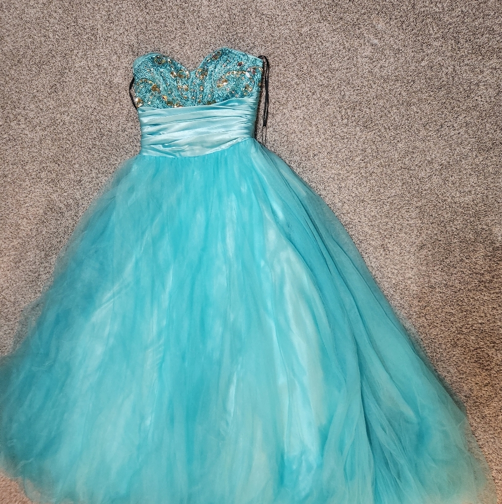 ALYCE Paris prom dress new with tags size 4 aqua, Strapless but attachable strap